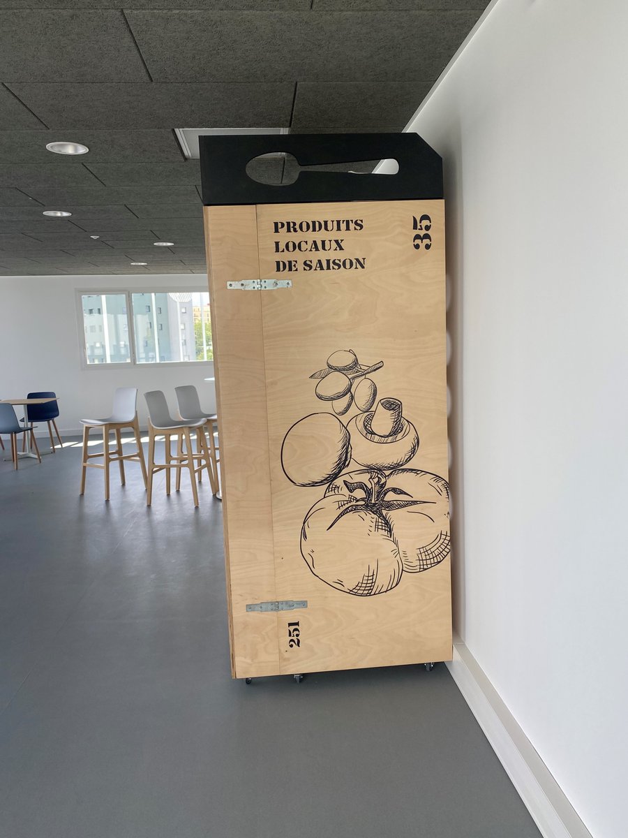 Good news sur le campus rennais !

Dès la rentrée de septembre, nos étudiants pourront déguster des plats 🍝fait maison tous les jours grâce à notre partenaire Cuisine et Vous !

On vous laisse découvrir quelques photos 📷 du kiosque !😀

#amosrennes