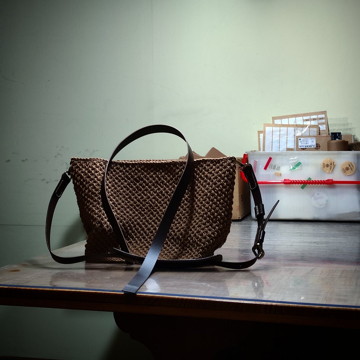 고민중 ㅠㅠ

#노마딬 #Nomadik #leathercraft
#핸드메이드 #가죽공예 #선물 #vlog
smartstore.naver.com/nomadik