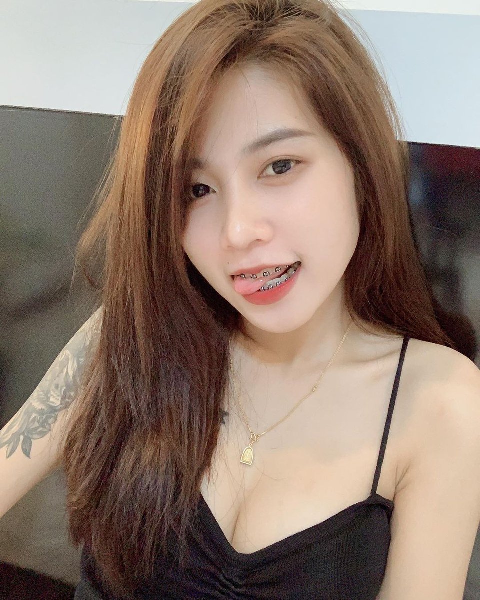lonteER's tweet photo. Selamat malam semuaa 🤗🤗 #SANGE_AAAAAAAAAAH #sangeberat #sangekbanget #memekgatal #ceritaseks #ceritangentot #chatseksfree #chatsangecerita #chatseksgratis https://t.co/VX6eTmo9GW