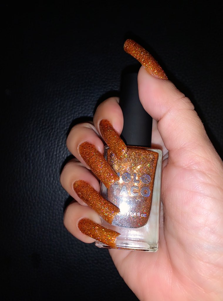 Clarita228's tweet photo. @nailogical I love it https://t.co/MurwDTUBbJ