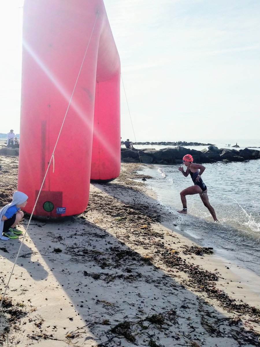 olivia christmann tweet media