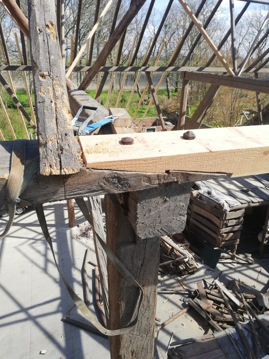 Notebomers's tweet photo. Renovatie Oud Bokum in opdracht voor familie Meijer. Deze schuur is gerenoveerd met subsidie Groot Onderhoud en Restauratie Rijksmonumenten Groningen (GRRG). Het eindresultaat is zeker geslaagd!
#provinciegroningen #GRRG https://t.co/RsLUHAPUhF