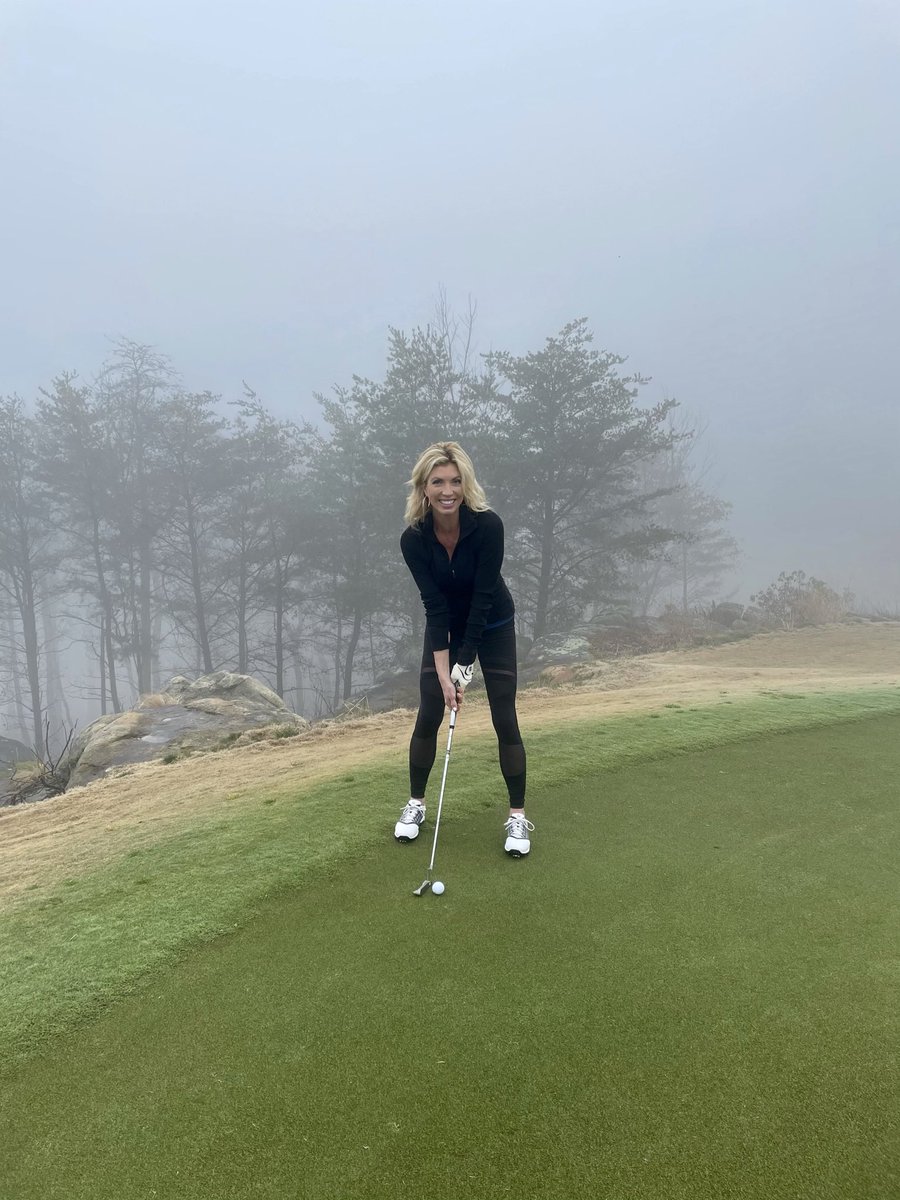 kararpowers's tweet photo. @The_McLemore Played the 6-Hole Short Course, liked it so much I played it again! @The_McLemore https://t.co/GJkQ8GY23T
