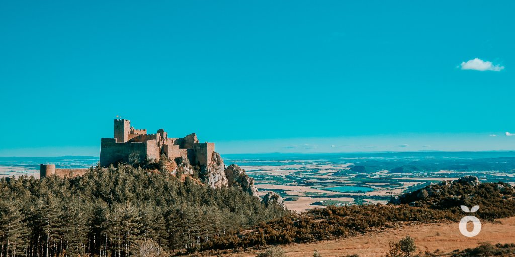 ⛰#GeoparqueSobrarbePirineos

🌳Refugio de un importante #patrimonionatural, #cultural e histórico.

🥾Visita este espacio natural protegido de la mano de la Fundación Ecoagroturismo. 

+INFO: ecotur.es/ecoagroturismo 

#GeoparqueMundial #Ecotur #EcoAgroTours