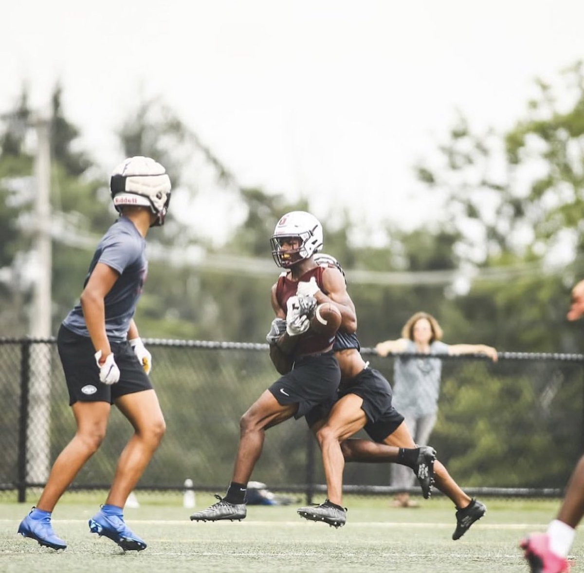 Mikai_Middleton's tweet photo. Separation year…when they finally see it, won’t be no denying it. @CoachRichHansen @coachnazoliver @Coach_GetWright  @Zone6ixSports @BrianDohn247 @RivalsFriedman @SPPFootball #sppfootball #pick6db #flyboyzfamily #lockedinandloaded #callmeseatbeltboi https://t.co/DA7fiwTZxY