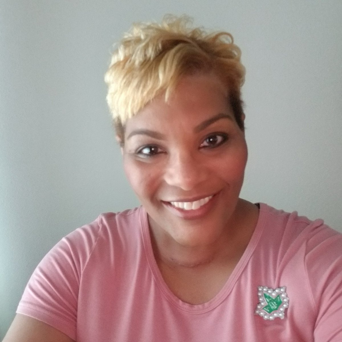 AngelaFitzpatr3's tweet photo. #smiles #WeAreSouthCentral #NuOmega #AKA1908 #PhiMade #WileyCollege https://t.co/GzutiymsJ8