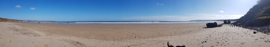atravellingc's tweet photo. Filey Beach 
Absolute Perfection.

#holidaylets
#shepherdshuts
#trainwagon
#petswelcome https://t.co/MLoC30npgi