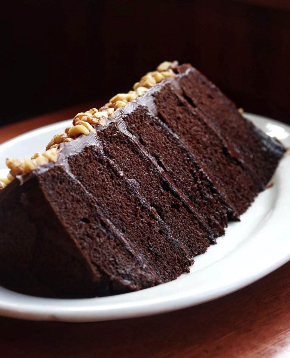 Claim Jumper tweet media