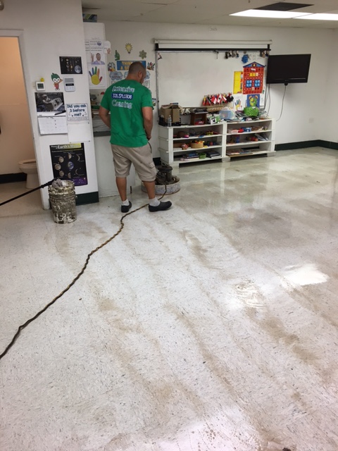 ExtClean's tweet photo. Rewarding floor strip and wax results in Melbourne Florida. https://t.co/3BFkHolCQv
