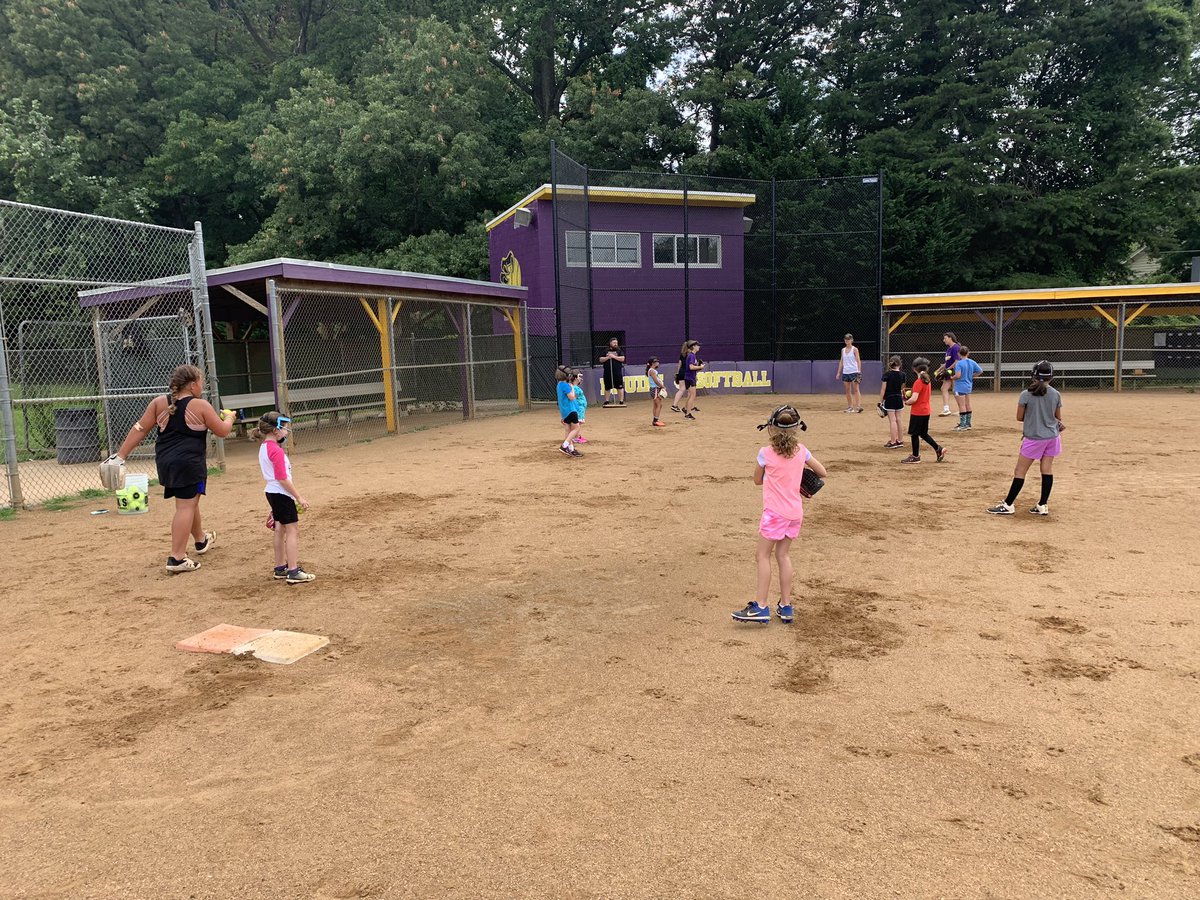 Had a great first day of #BruinSoftballCamp today! It’s going to be a great couple weeks of camp! 💜🥎💛