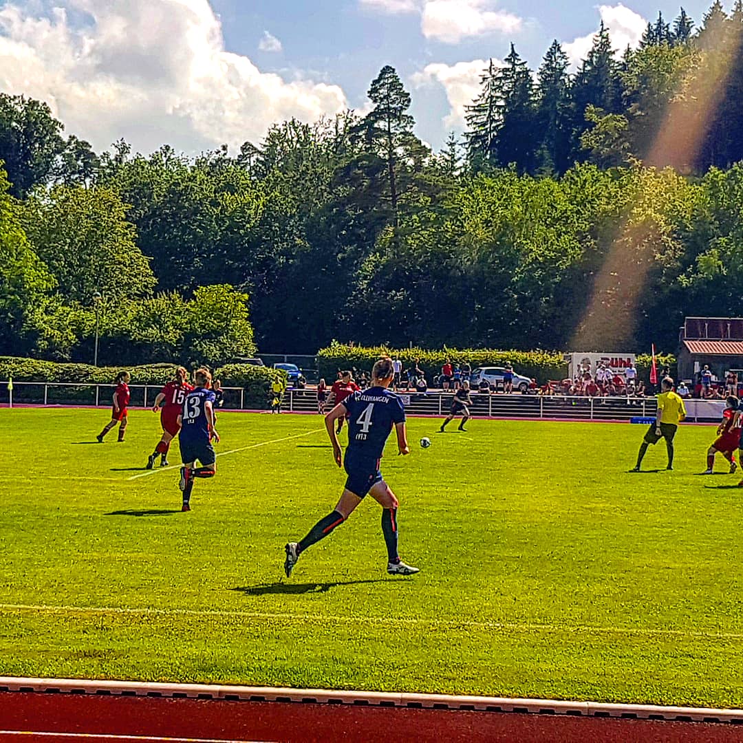 leintaeler's tweet photo. Waldstadion - FC Ellwangen 1913 - FC Härtsfeld 03 2:3 (Bezirkspokal Ostwürrttemberg Finale Frauen, 10.07.2021)

#groundhopping, #nonleague, #bezirkspokal, #pokal, #frauenfussball, #womensoccer, #waldstadion, #ellwangen, #dischingen, #fcellwangen, #fchärtsfeld03, #fcellwangen1913 https://t.co/rXyRKF3FZW