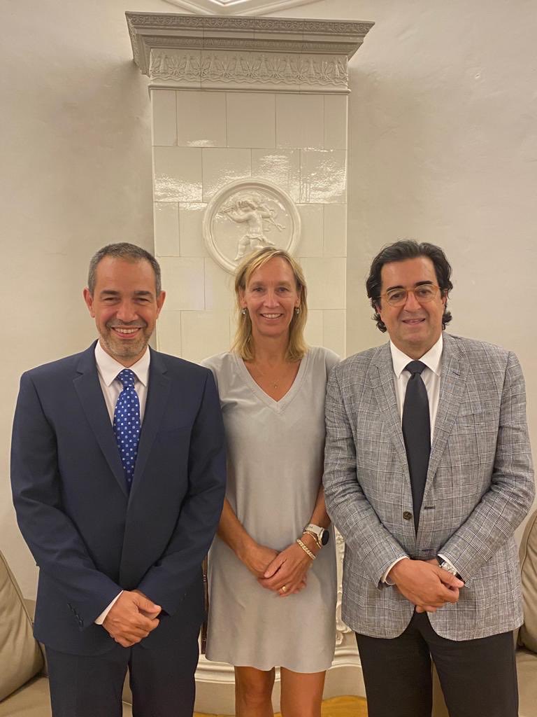 Joan Palou Redorta (@joanfundi) on Twitter photo Dr E Liatsikos elected new ESU Chairman. He deserves it!!! Happy to pass him the “education kingdom” of EAU. <a href="/UrowebESU/">European School of Urology (EAU ESU)</a> #EAU21 Dr E Liatsikos elected new ESU Chairman. He deserves it!!! Happy to pass him the “education kingdom” of EAU. <a href="/UrowebESU/">European School of Urology (EAU ESU)</a> #EAU21