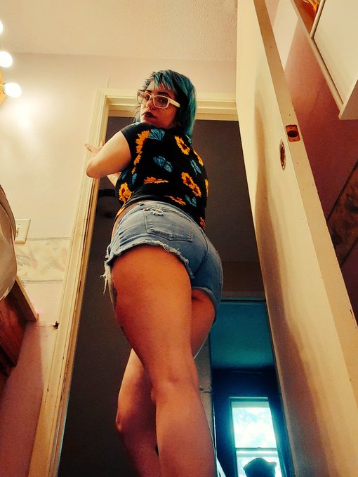 Looking for new subs 🥰😘 my content is discounted https://t.co/r3yBs4062n https://t.co/nD826xDEIe<a href="/tag/linkinbio"class="tags"><span>#linkinbio</span></a><a href="/tag/subscribe"class="tags"><span>#subscribe</span></a><a href="/tag/onlyfans"class="tags"><span>#onlyfans</span></a><a href="/tag/contentcreator"class="tags"><span>#contentcreator</span></a>