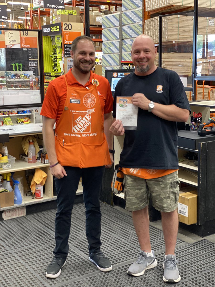 Scott got his first Homer award today. Got an amazing customer compliment on his amazing service! @Sean_Monty_ <a href="/kelly_broyles/">Kelly Broyles</a> <a href="/Jeff_Johnson26/">Jeff Johnson</a> <a href="/BrandonBeachHD/">Brandon Beach</a>