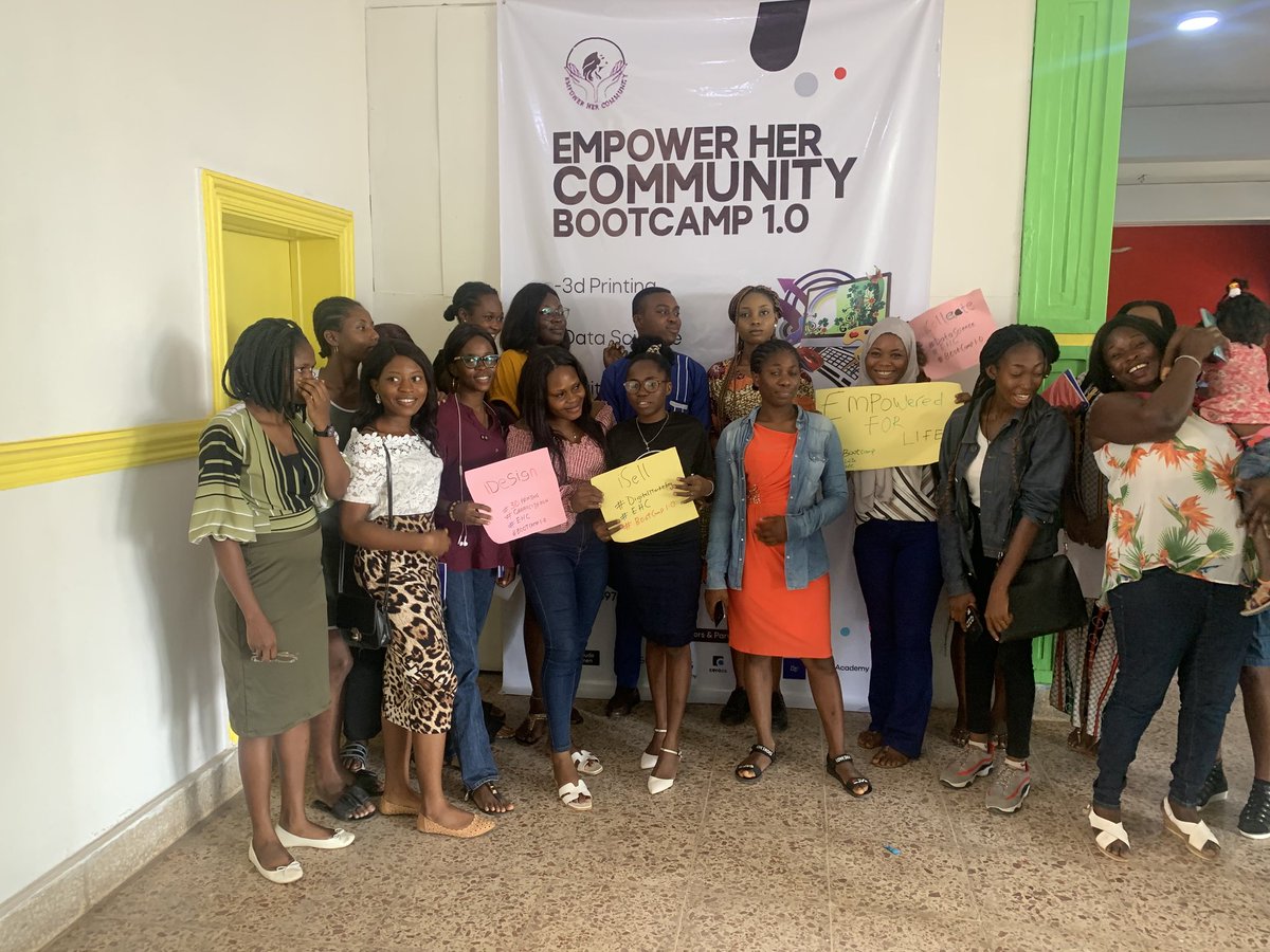 empowerhercom's tweet image. Pictures spreeeee
#WomenInTech 
#EmpowerHer 
#MidTowntechHub