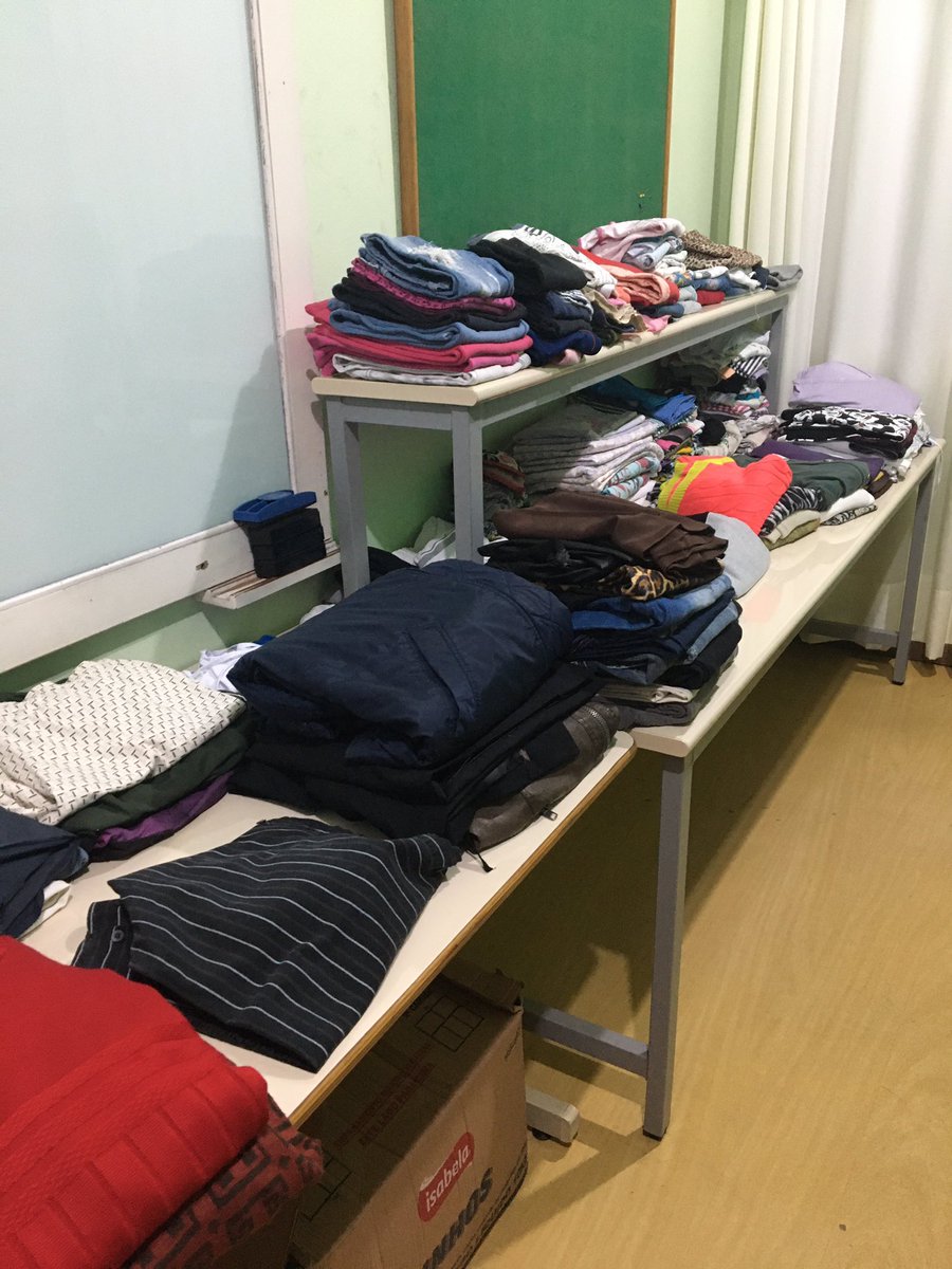 interactrds's tweet image. nessa terça, o IC Club de Rio do Sul entregou as últimas doações feitas a partir das caixas de coleta do projeto Arrecadação do Agasalho!!
as roupas foram doadas para os alunos do CEJA, que vieram para a região sem roupas de frio! 🧣⚙️

#interact #distrito4652 #interactclub