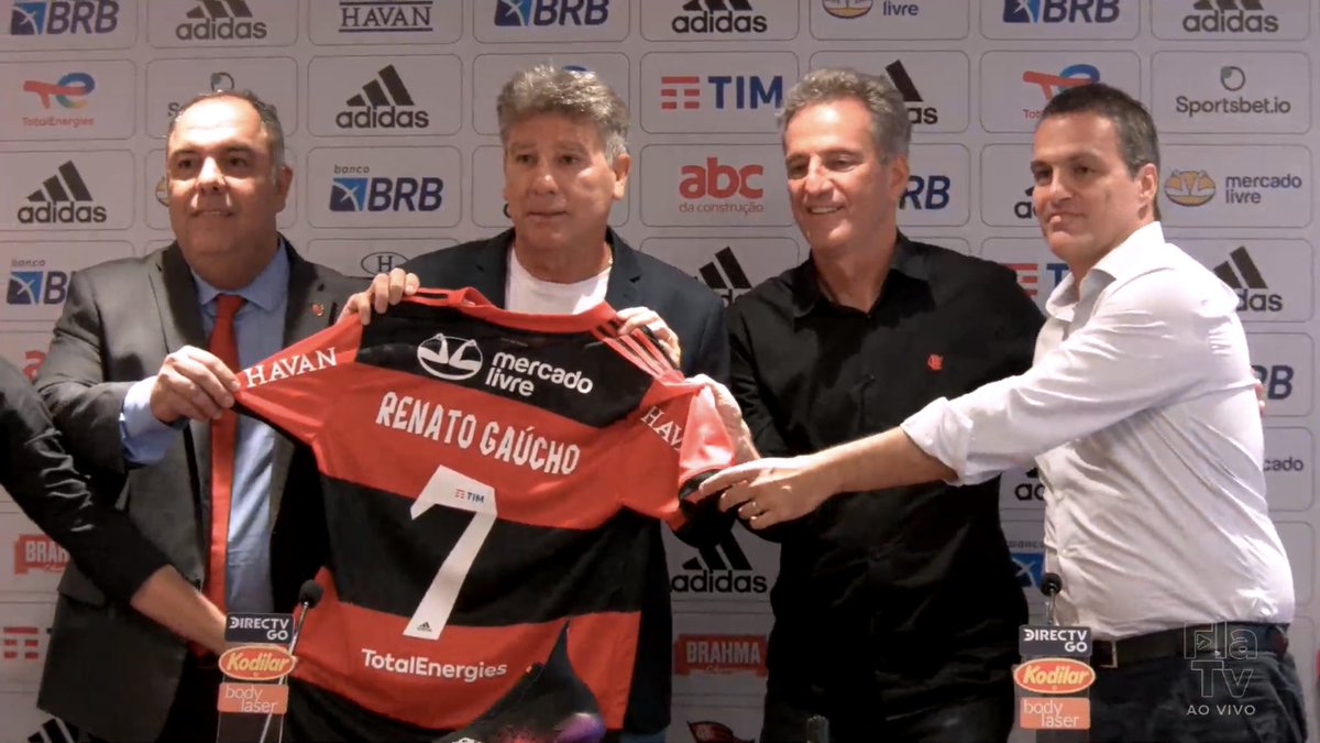 joaomercio's tweet image. vestiu rubro-negro não tem pra ninguém, o homem chegou 🙌❤️🖤