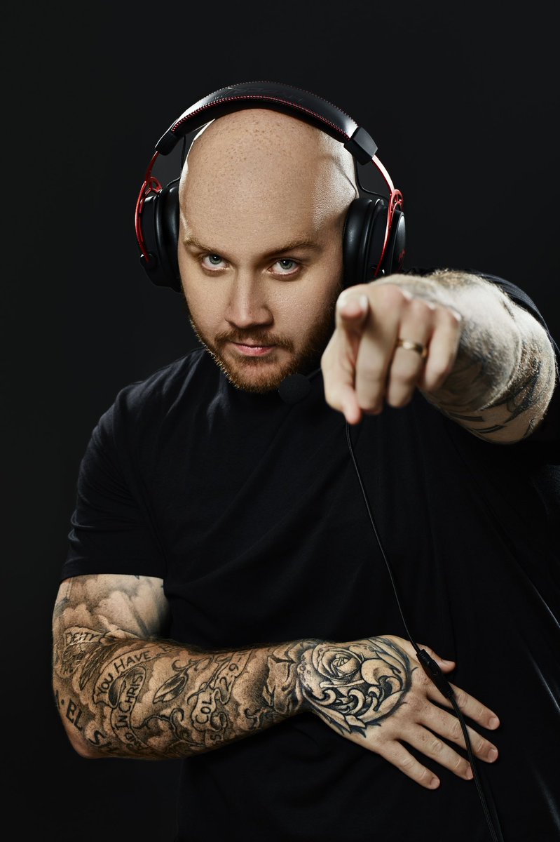 timthetatman's tweet photo. Super excited to finally announce that I’m now partnered with @HyperX! I love how they always put the gaming community first, and the things we are working on for the tatmanarmy is super exciting! #HyperXFamily #ad https://t.co/GwYcA1HsLv