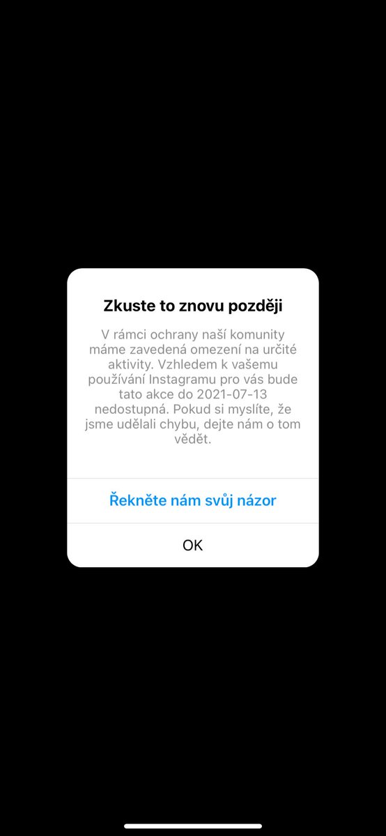Tohle se mi ukazuje na ig, přitom jsem nic neudělala. Měl to už někdo ? 
<a href="/AnketyV/">Ankety pro vás</a> <a href="/anketyczsk11/">Ankety CZ/SK</a>