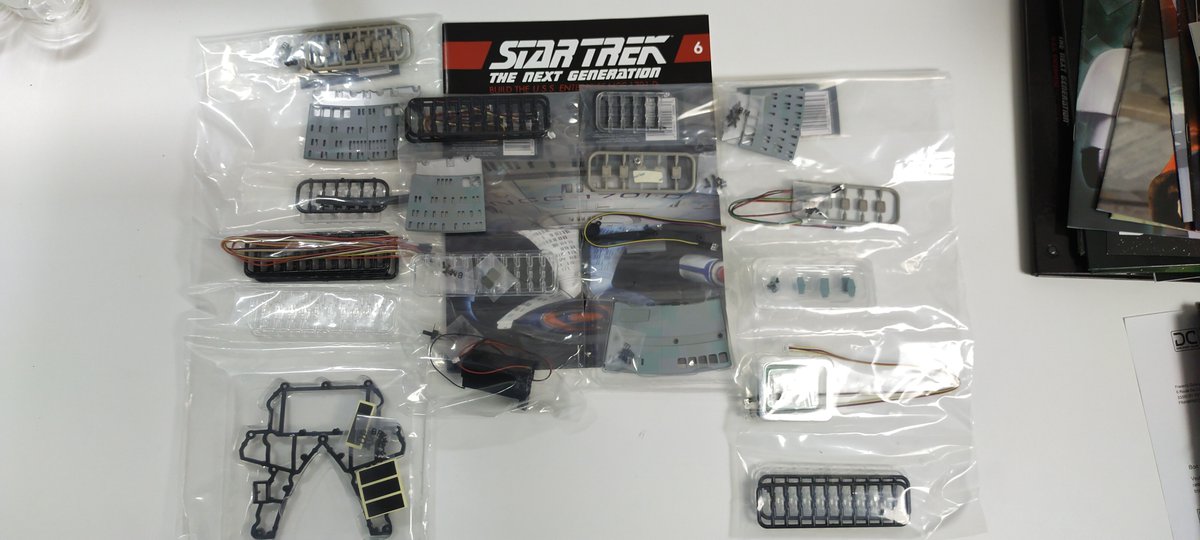geek_fred's tweet photo. #StarfleetBuilders #startrek #StarTrekPicard #tutoriel #tuto  
https://t.co/zWjcuKQTkK https://t.co/xxFbf2EBMV