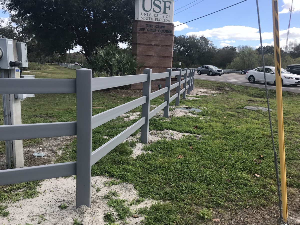 FenceTampa's tweet photo. There's no project too big or too small! Contact us today for your estimate. #commercialfence #residentialfence #fence #fencecontractor #tampaflorida #tampafl https://t.co/fE342yHT2a