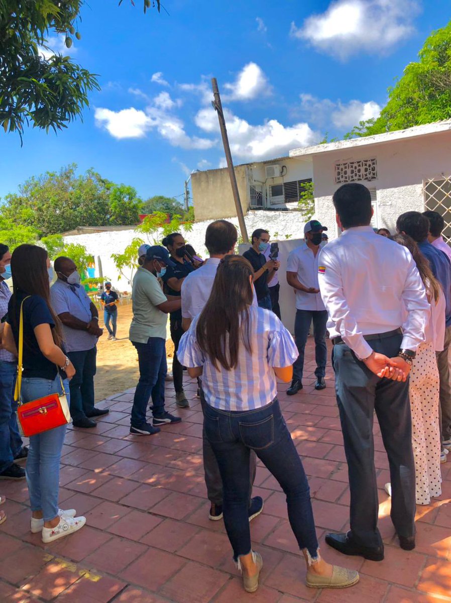 FUNDACIONLASAN1's tweet photo. Iniciando semana primera infancia… @PatryVargas07 @jaimepumarejo @FridoFj @sanvasquez @SilvanaPuelloV @gestionsocialbq @alcaldiabquilla https://t.co/hG7PSd3U7R
