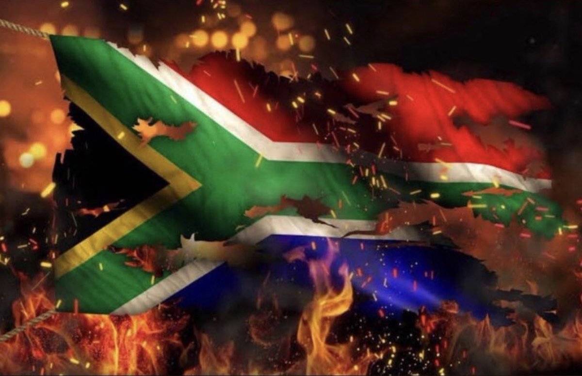 kimkholiwe2's tweet photo. Pray for South Africa 💔🇿🇦 https://t.co/oTT9c2WY3T