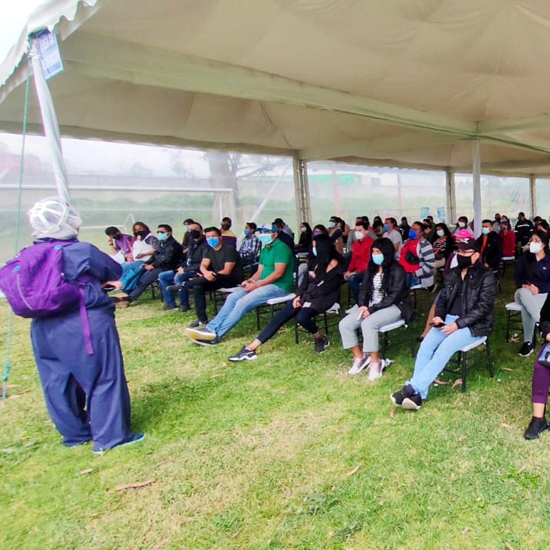 SEDEMIEc's tweet image. 𝐒𝐞𝐝𝐞𝐦𝐢 realizó la jornada de vacunación a todos sus colaboradores y familiares, ratificando el compromiso con su salud y bienestar que nos permite impulsar gracias a su esfuerzo la reactivación del país.

 #JuntosLoLogramos #vacunacioncovid19 #empresas #construcción