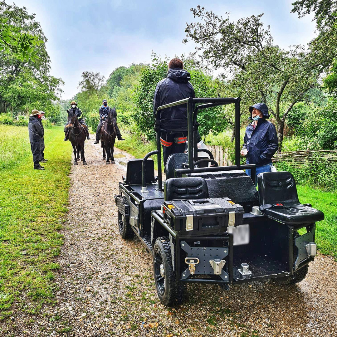 PolarisBritain's tweet photo. #Action99Cars Ltd a leading supplier of remote arm pursuit cars and camera tracking vehicles chooses the #PolarisRanger EV. Whether it is towing a vintage horse cart, roaming over the countryside or helping out on the running track, the #RangerEV is always ready! https://t.co/XJMfHfBmLc