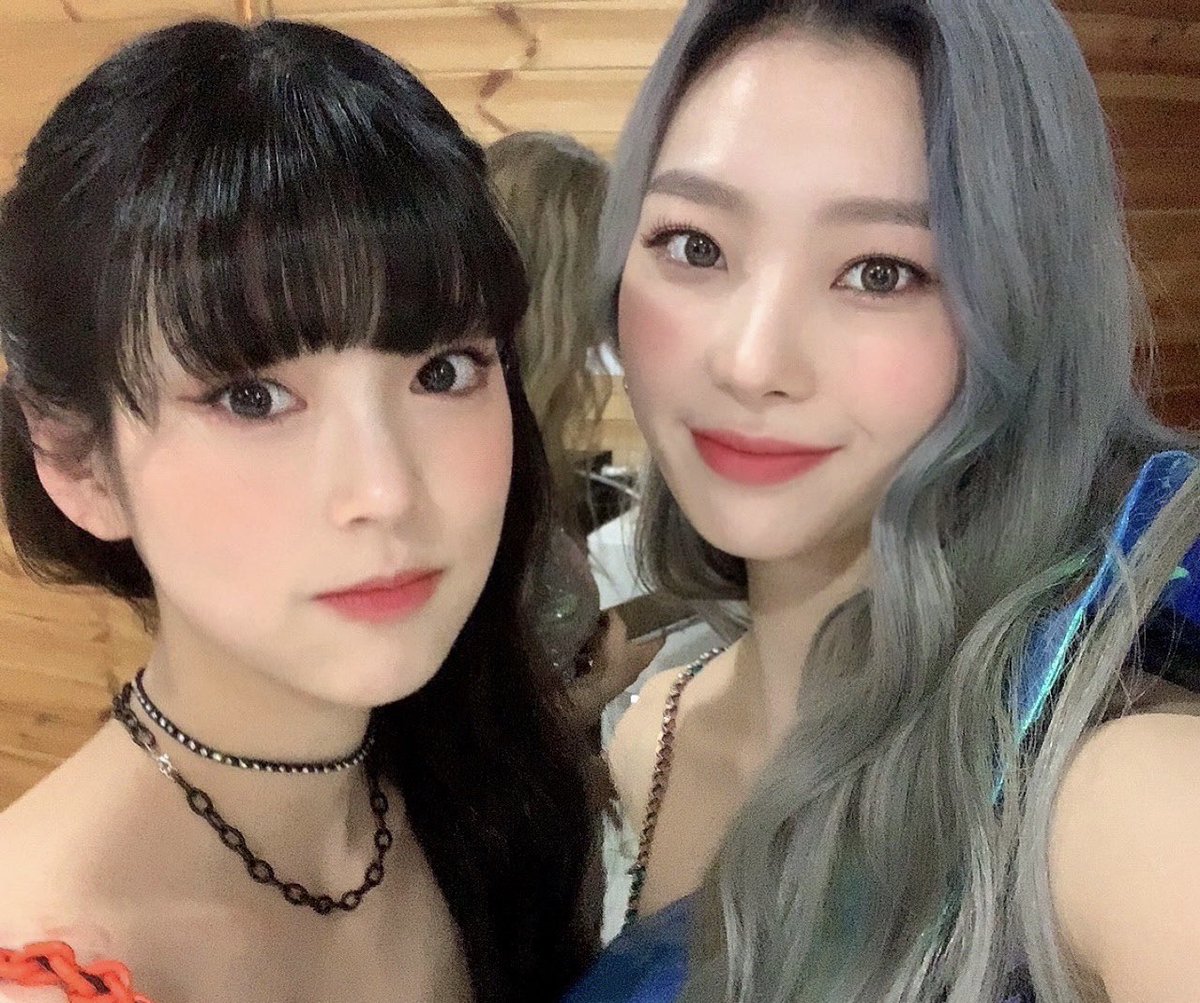 GIGBRAZIL's tweet photo. “Nossa Yejin, que tem muito aegyo e é peculiar
Não fique doente porque nosso coração dói! 😢…” 

Continuação na foto abaixo ⬇️ 

12.07.21 | LINE via SNS. 

@GIG__Official #GIG #지아이지 #라인 #LINE #예진 #YEJIN #HappyYejinDay #HappyBirthdayYejin https://t.co/3rgicQ9dPz