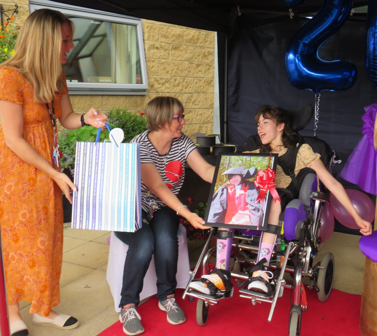 More photos of our Drive thru Graduation ceremony!  #Leavers2021