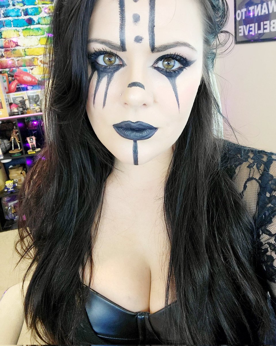LadyArt3m1s's tweet photo. I'm live baby https://t.co/xIEOdZ54eO๐โคย #cosplaygamer #cosplaygirl #X3L #InvictusTwitch #twitchretweets #supportsmallstreamers #twitchfemales #lurkerforce #twitchgirls #TwitchKittens #PS4 @GamerNerds3 @bitrategaming #streamcaptains https://t.co/3UW7gOpVhd