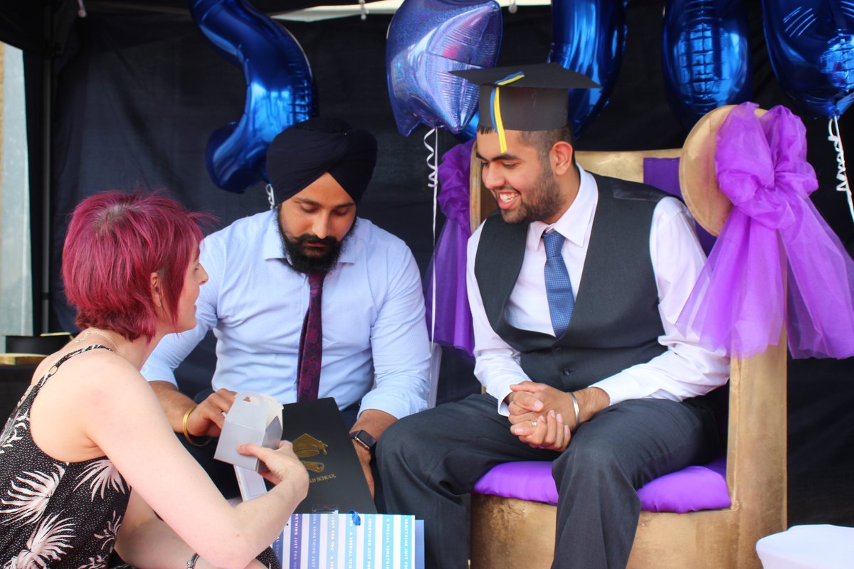 Lots more leavers graduation photos #leavers2021