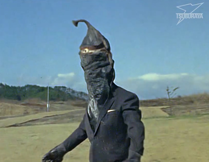 Ultraman 漫画 アニメ公式 エド の正体は ゼットン星人 空想特撮シリーズ ウルトラマン 第39話 最終回 に登場し 最強の怪獣 宇宙恐竜ゼットン を操ってウルトラマンを倒した異星人です エドはその同族で ゼットン星人は別名 変身怪人 と Ultraman 漫画 アニメ公式 エド の正体は ゼットン星人 空想特撮シリーズ ウルトラマン 第39話 最終回 に登場し 最強の怪獣 宇宙恐竜ゼットン を操ってウルトラマンを倒した異星人です エドはその同族で ゼットン星人は別名 変身怪人 と