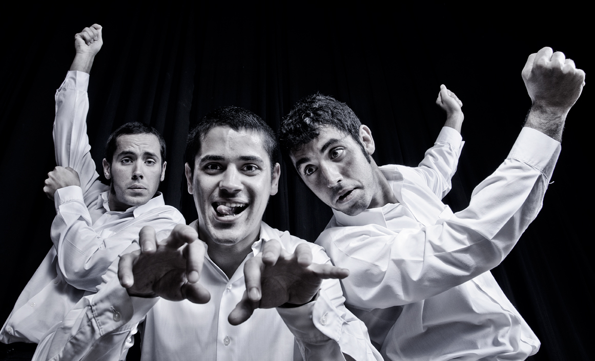 auditoricallde's tweet image. Aquest dimecres a l&apos;ENCADIRA&apos;T és el torn de l&apos;humor de GAGSonTRIX dels mims @puntmoc

Porta&apos;t la cadira! Servei de barra i entrepans. 

🎟️ GAGSonTRIX de Puntmoc
📅 dimecres 14 de juliol a les 21 h
📍 plaça Onze de Setembre, Calldetenes
🟢 Gratuït

#culturasegura #osona