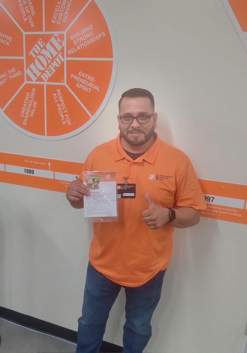 Congratulations Mike Yanez, 8523 MET Associate of the month. Thank you for showing your Entrepreneurial spirit! <a href="/2921073c19df4b9/">Rene Marquez</a> <a href="/raulmor78730856/">raul morales</a> <a href="/Yolanda_8523/">Yolanda ASDS 8523</a> <a href="/ianfmacias/">Ian Macias</a> @OscarM_8523