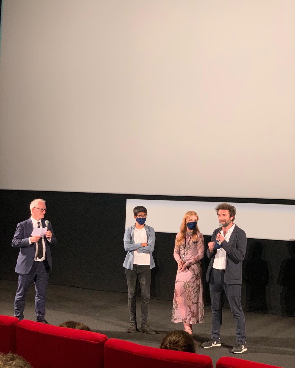 Après le succès de #Demain, le nouveau film de <a href="/cdion/">Celine Dion</a>, #Animal, est présenté en Sélection officielle du <a href="/Festival_Cannes/">Festival de Cannes</a> 2021, dans la catégorie « Le cinéma pour le climat ». 
Rendez-vous le 24 novembre au cinéma !
Avec @Orange_Studio_ et <a href="/AgenceCAPA/">CAPA</a>