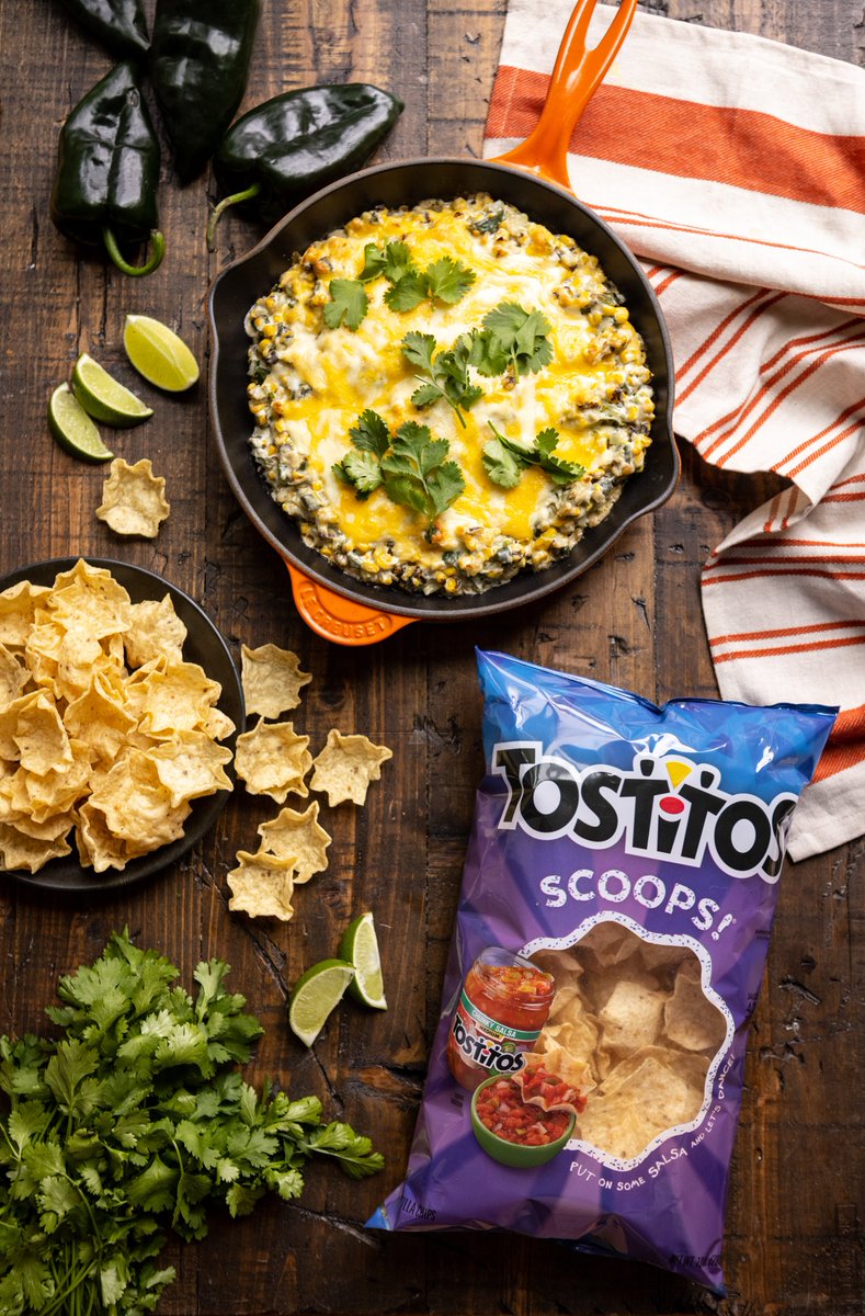 sharedappetite's tweet image. 2021 is the Summer of Fun and Tostitos® Scoops!® Tortilla Chips are here to help! They are the perfect salty satisfying snack that are easy, convenient, and the whole family loves! #ad