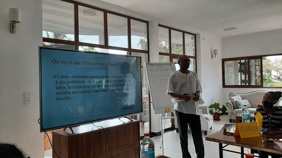 UNAIDS_IO's tweet photo. It was a pleasure to make workshop with key populations.@UNAIDS_IO is supporting key populations with the #solidarityfund project during this covid period. Solidarity Fund is an investment to build and further expand social entrepreneurs amongst key populations. https://t.co/QP7Fv4ThdH