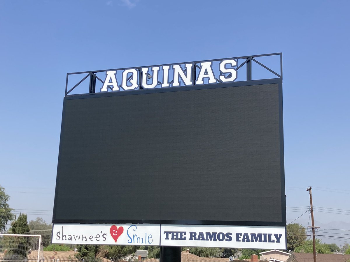 AQUINASHS's tweet photo. Blessed….🙏🏽
#LargeEnoughToChallenge #SmallEnoughToCare
#FalconPride #WeAreAquinas #SchoolOfChampions
@AquinasAthSB
@Aquinas_Falcons https://t.co/ZS7XR23xn8