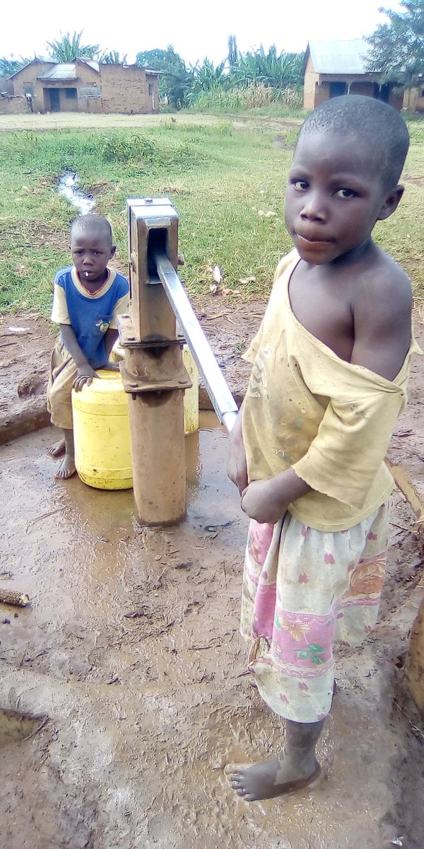 KeepOthers's tweet image. A we pray is that at least we get some people to support us amidst this lock down as we are suffocated with what to keep up the children with we need your help please 🙏 🙏