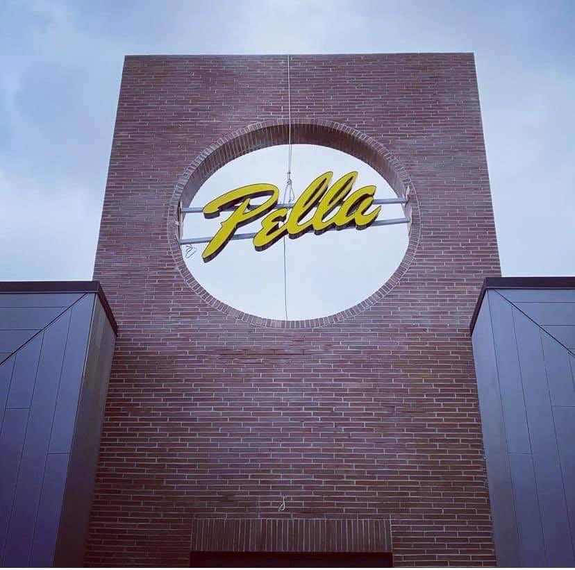 Opening day is coming…. and we are hiring talent. Send us a message for more info and stay tuned for more exciting updates.
Our new address will be 79 Powerhouse Road in Roslyn Heights 

#pellaroslyn #pellashowroom #pellaexperiencecenter #wearehiring