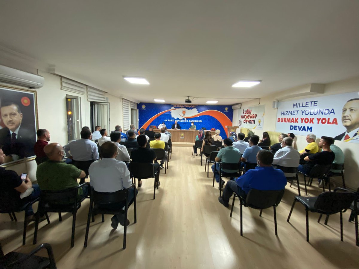 akpartinevsehir's tweet photo. İl Başkanımız Ali Kemikkıran başkanlığında, haftalık İl Yürütme ve Yönetim Kurulu toplantılarımız gerçekleştirildi.. @kemikkiranali 

#İnandığınYoldaYürü 
@erkankandemir @avmustafakose @AKgm_Teskilat https://t.co/YevAaoTpP3