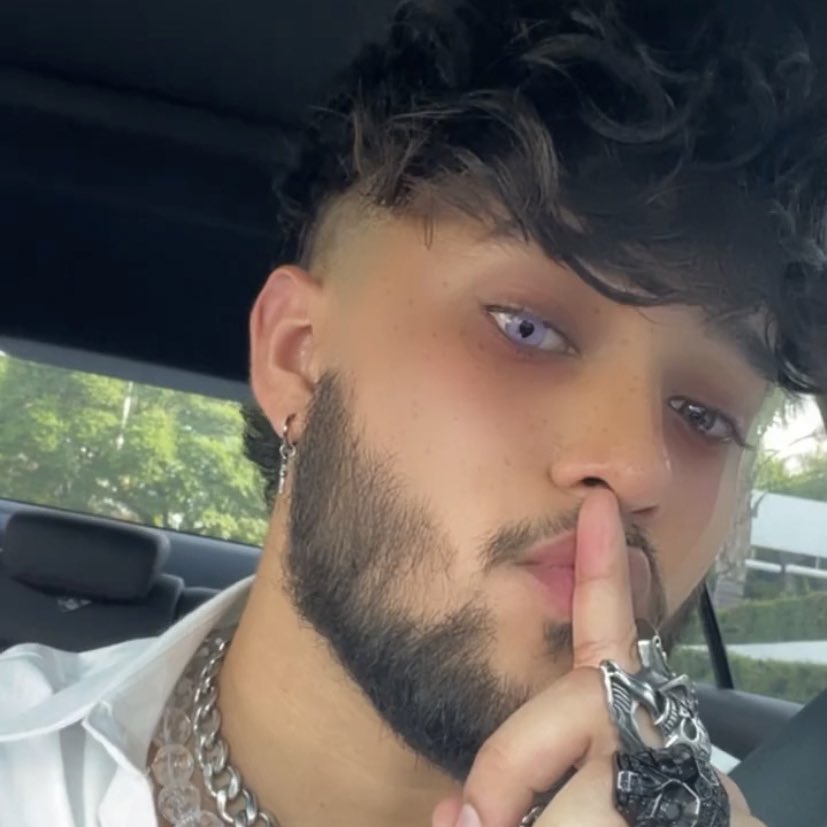 JPDLPR's tweet photo. No olvides votar en los #KCAMexico2021 por Joel (@itsjoelpimentel) usando los ht en tw o en la página web oficial ! 

 #JoelPimentel #KCAMexico https://t.co/BAY9FpZg6V