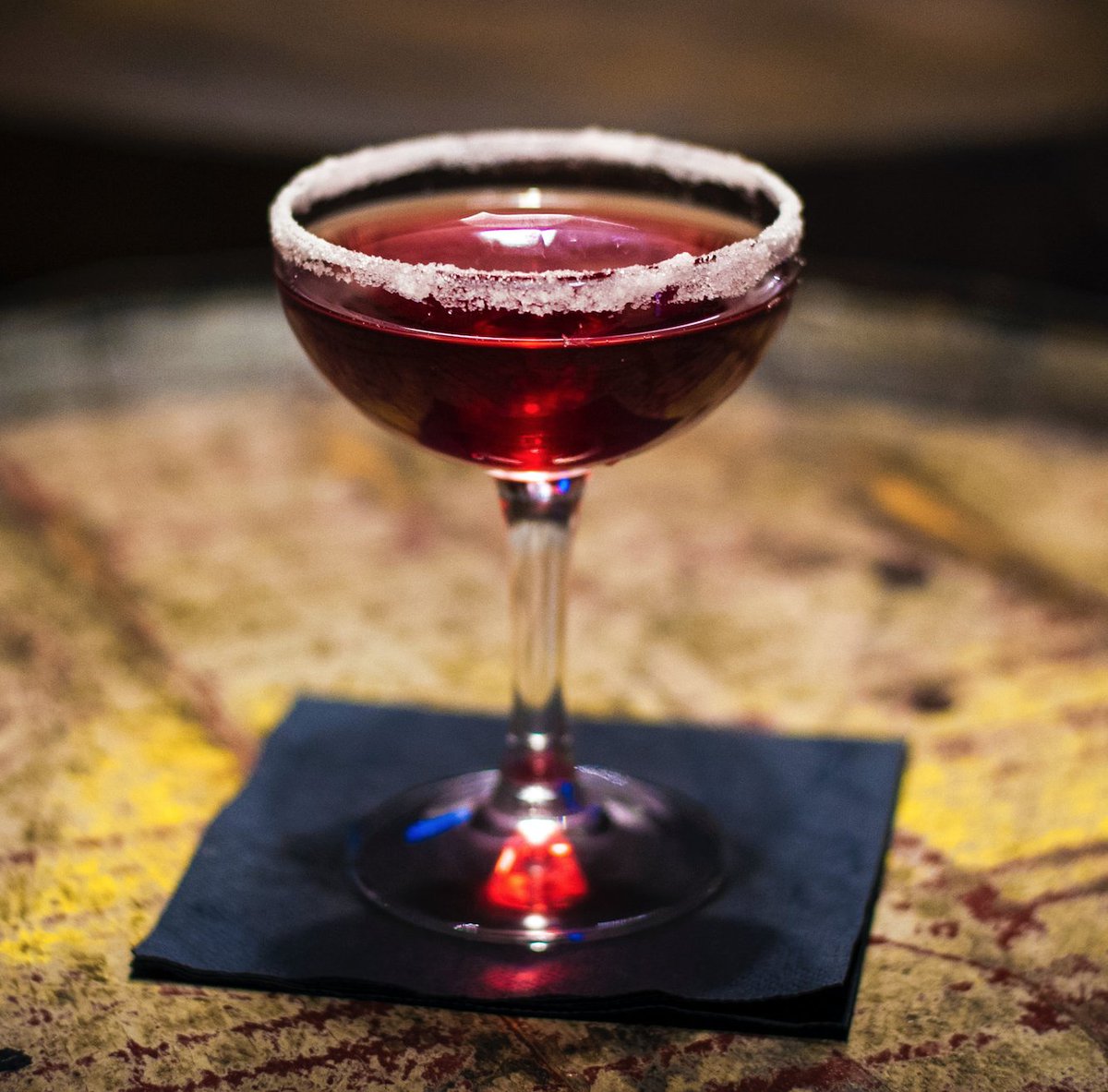 GETEnterprises's tweet photo. The speakeasy spirit roars to life with Social Clubbarware! Made from Tritan, these pieces are refined enough for Jay Gatsby and durable enough for his large parties. 

See the full collection, request a sample: info@getserveware.com, (800) 727-4500.

https://t.co/6w0BE1atqd https://t.co/XlZykyj43E