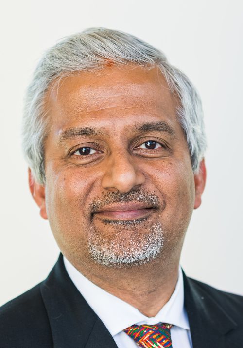 The Department of Surgery welcomes Dr.Prem Shekar as Chairman of the division of Cardiothoracic Surgery. Welcome aboard Dr.Shekar! We are thrilled to have you on our team.