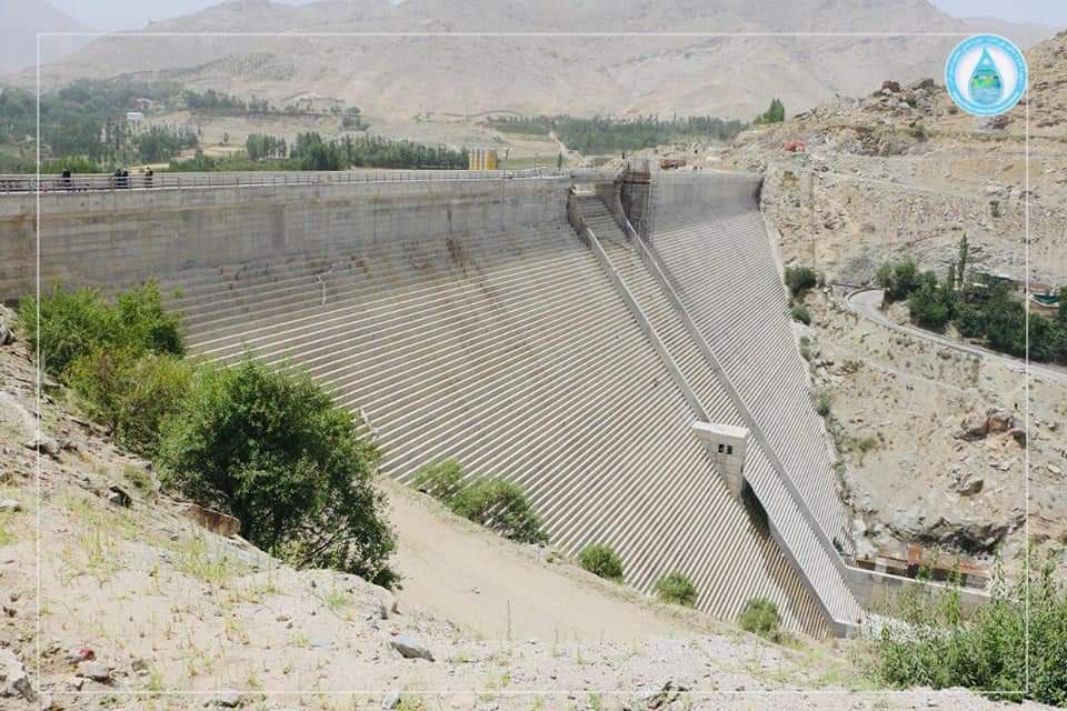 د پرمختګ په لور
د شاعروس بند څو سلنه چارې بشپړ شوي دي چې ډير ژر به ګټې اخيستنې ته وسپارل شي.
#WeAreAfghanistan