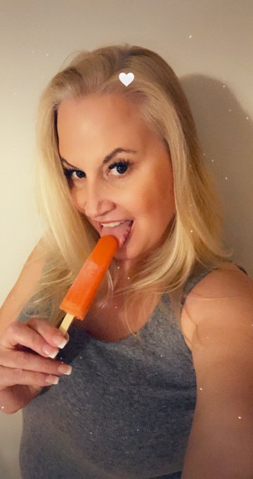 Join me on my OF page!!! https://t.co/1lOPWrJ8r6 take advantage of my welcome back special! https://t<a href="/tag/newprofilepic"class="tags"><span>#newprofilepic</span></a>