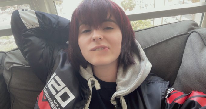 I got my teeth whitened but idk how to smile with my teeth https://t.co/ULW3cUfCqh<a href="/tag/mvsales"class="tags"><span>#mvsales</span></a><a href="/tag/mvtrans"class="tags"><span>#mvtrans</span></a>