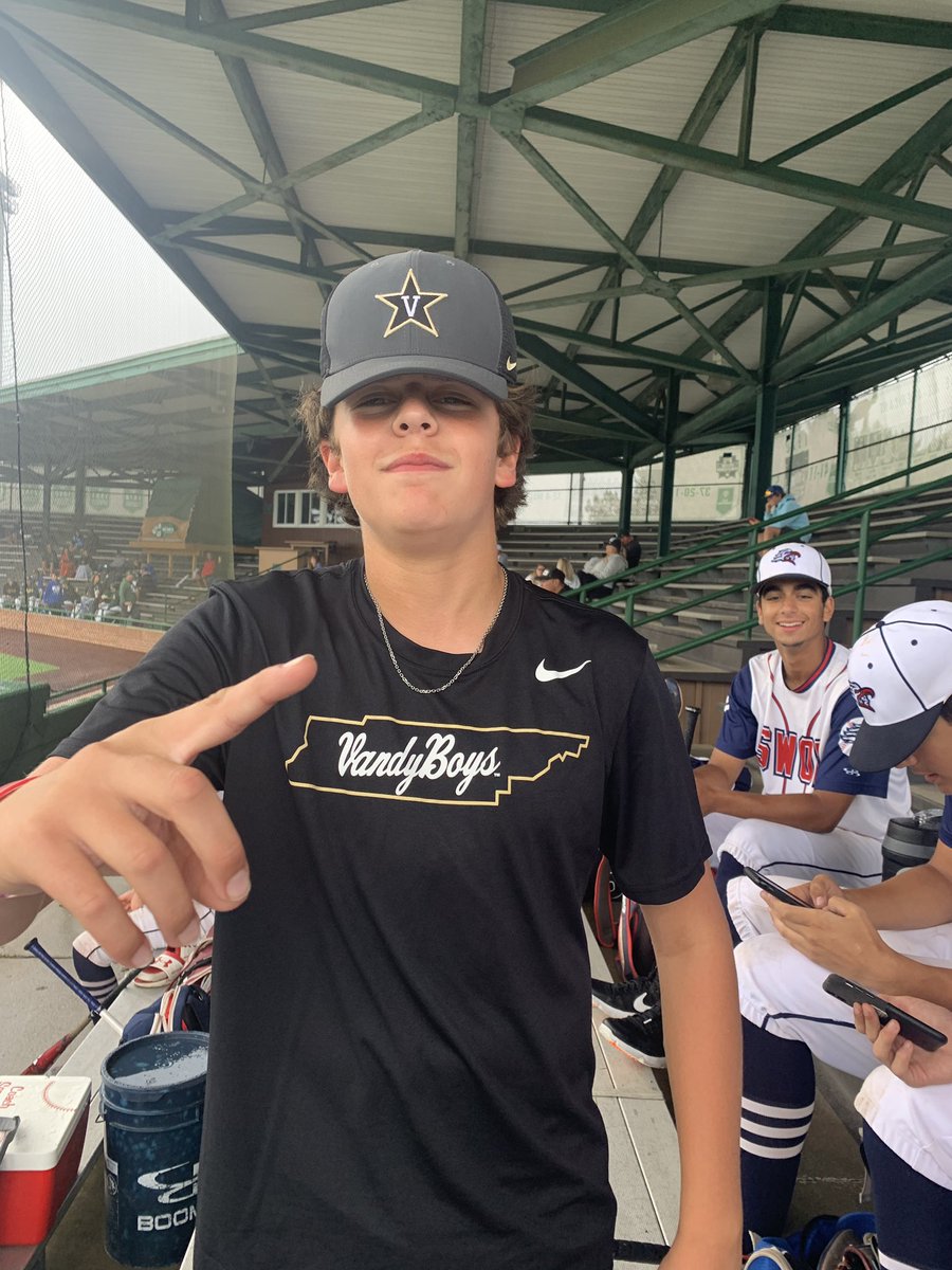 GuatemalaPbr's tweet photo. #COMMITTED the 2004 grad Vinny “the rock” Fishman has announced his commitment to @VandyBoys you may ask how a 35 year old man is still eligible, dont worry he has a may birthday. https://t.co/jTVK8TbLJj
